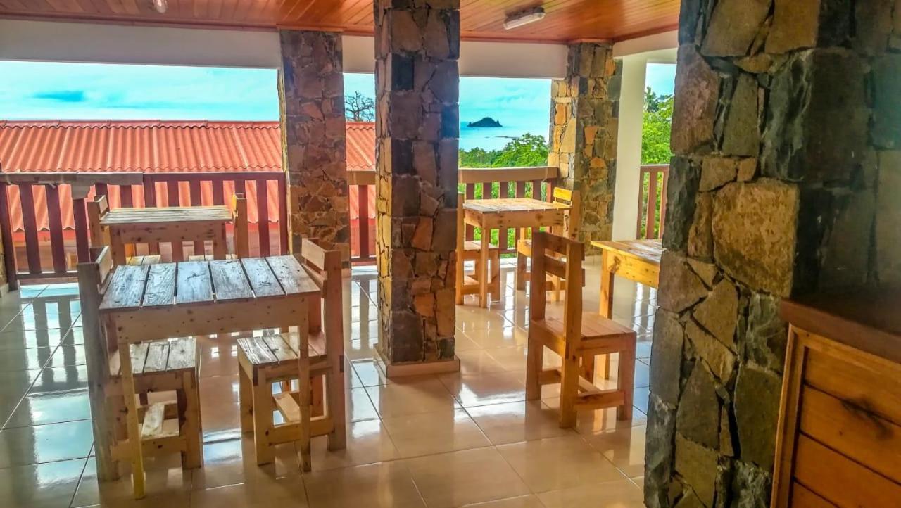 Domus Guesthouse Santana Buitenkant foto