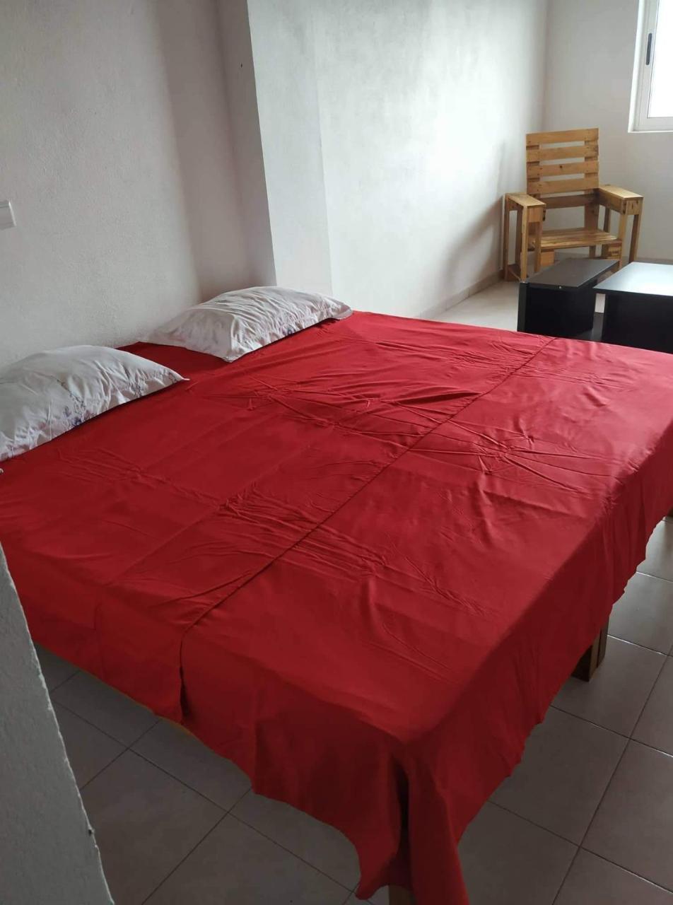 Domus Guesthouse Santana Buitenkant foto