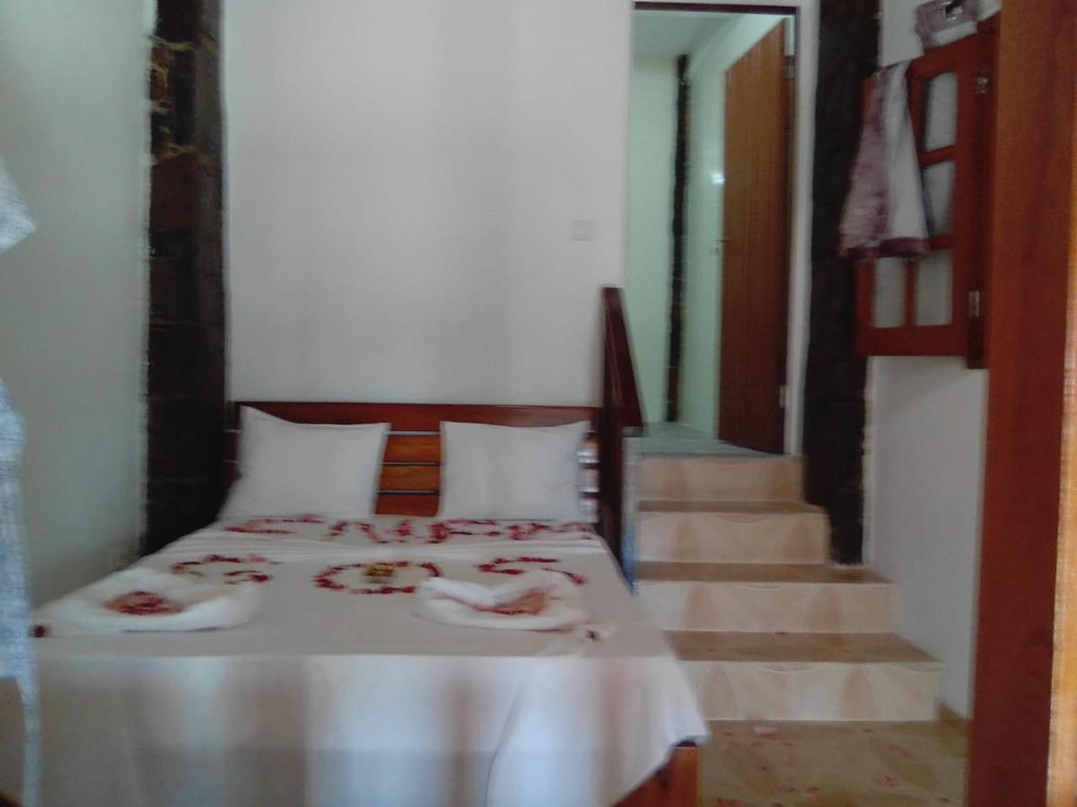 Domus Guesthouse Santana Buitenkant foto